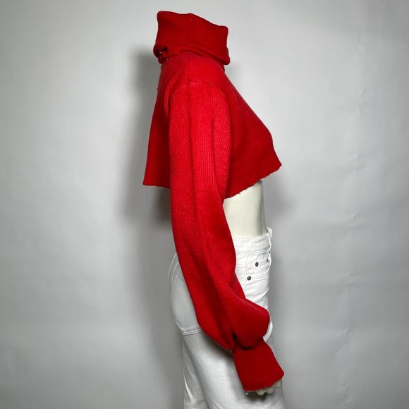 ORSEUND IRIS Red 'Chunky Knit' Crop Sweater - Picture 5 of 10